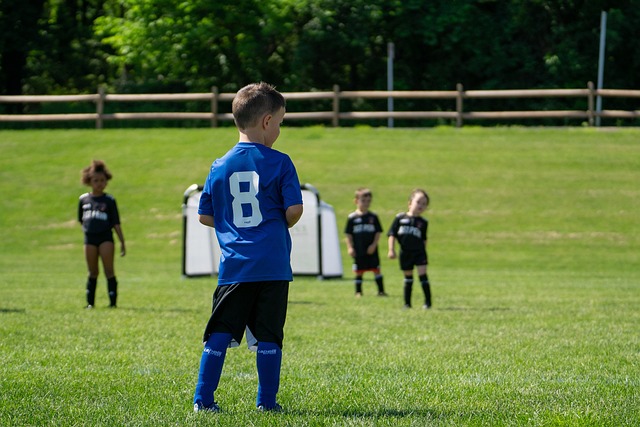 梅开二度，吉拉西当选多特vs比利亚雷亚尔全场最佳