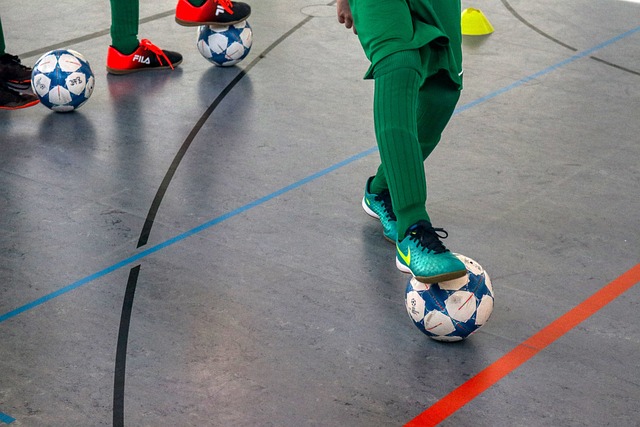 半场战报：拉齐奥1-0莱切，贡多齐建功